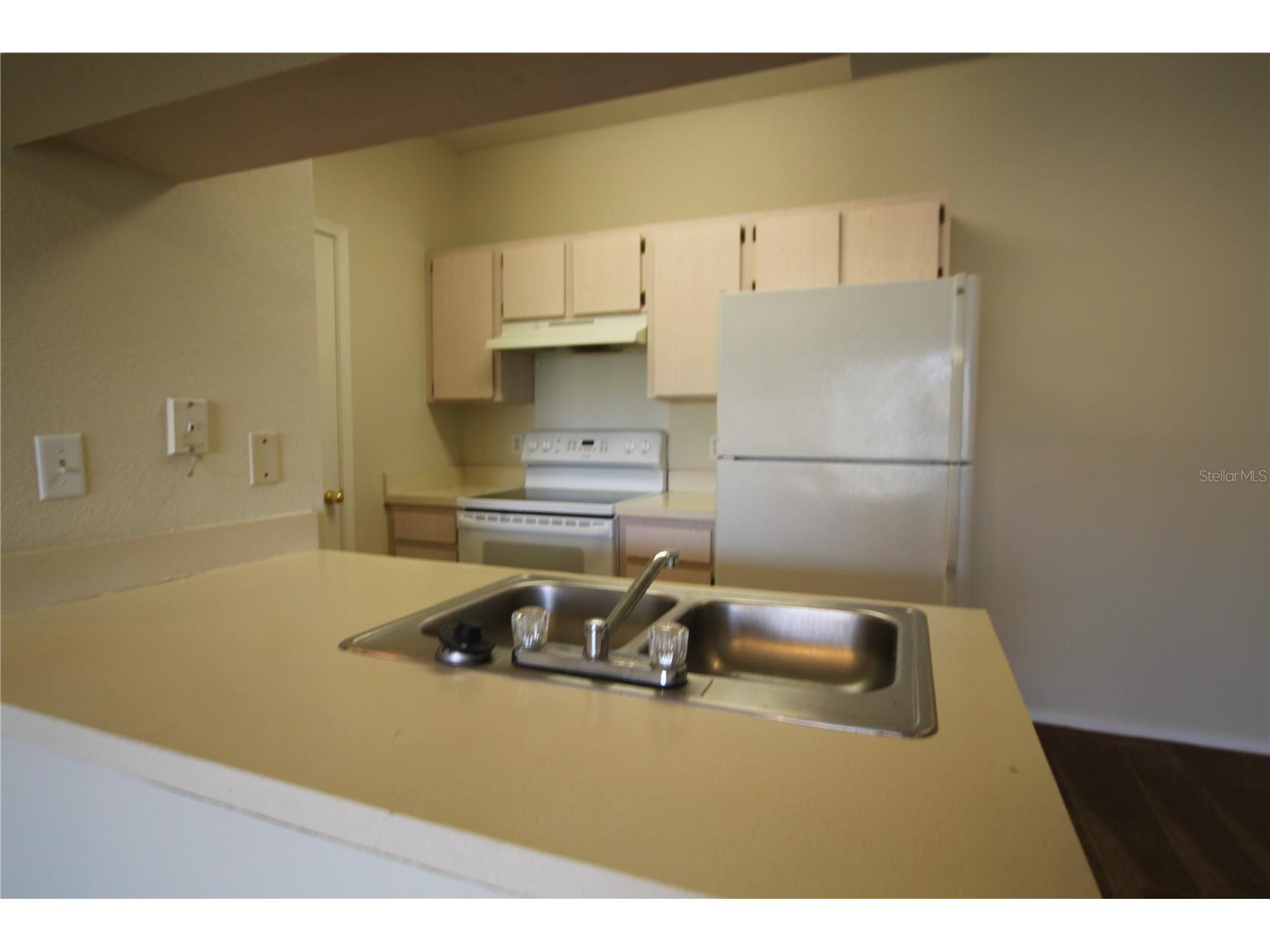 13113 Sanctuary Cove Drive #304 Temple Terrace FL 33637 O6394811 image3