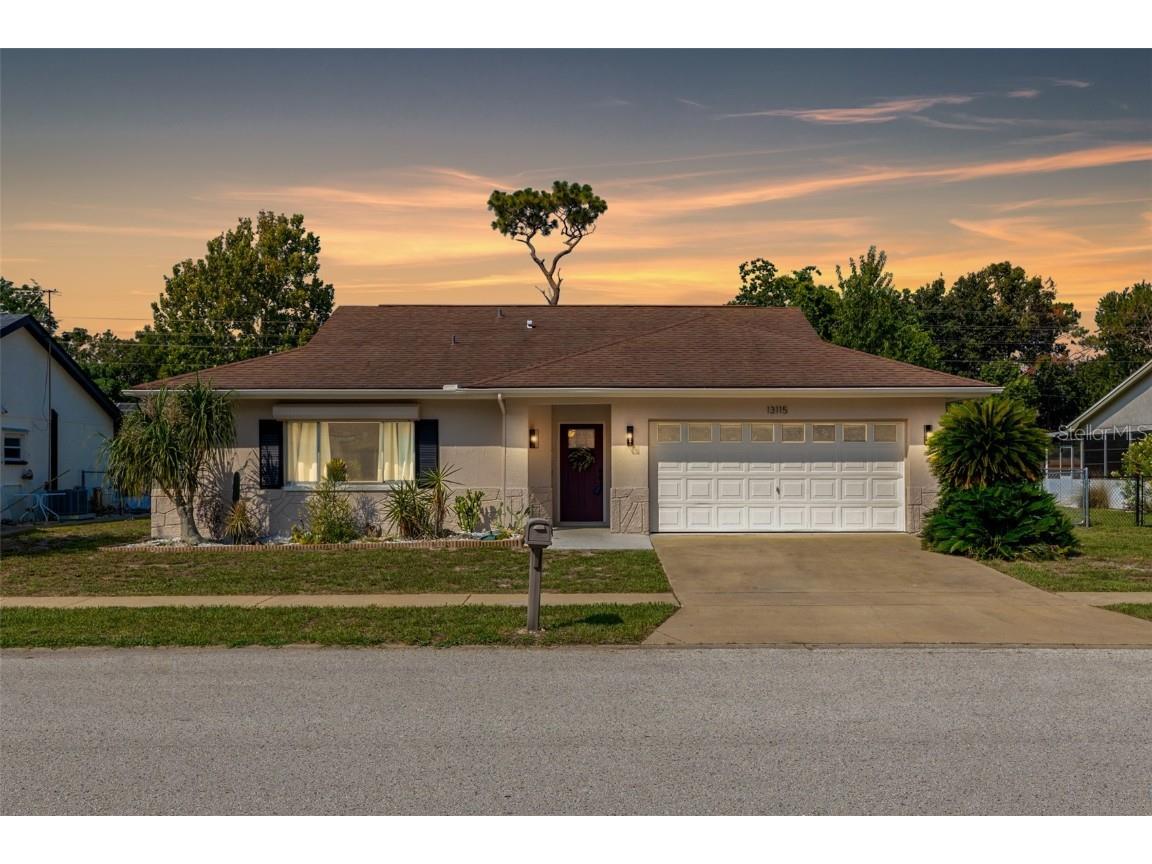 13115 Sheridan Drive Hudson FL 34667 W7856077 image1