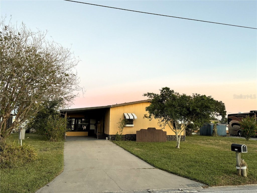 13116 Cabin Court Hudson FL 34667 W7870037 image1