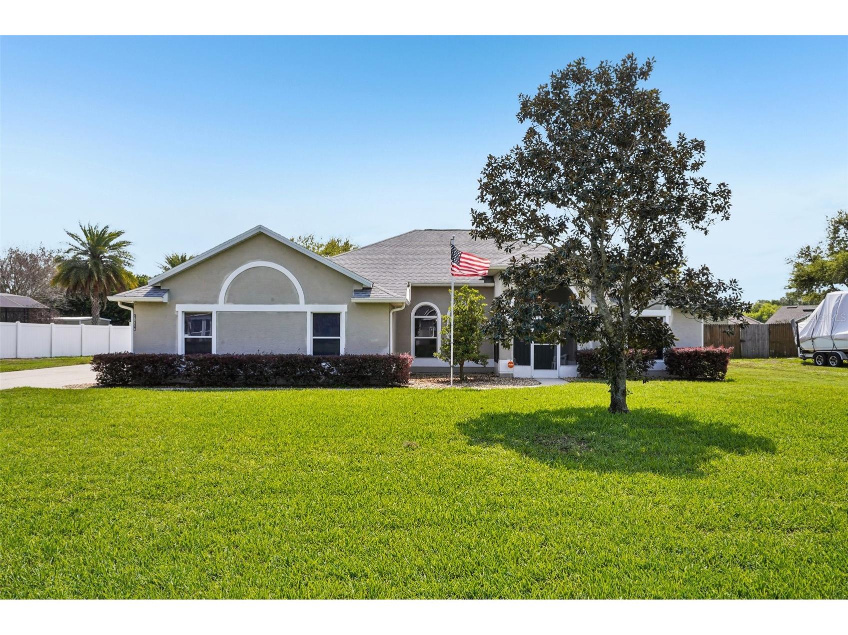 13116 Glenview Lane Grand Island FL 32735 G5109864 image1