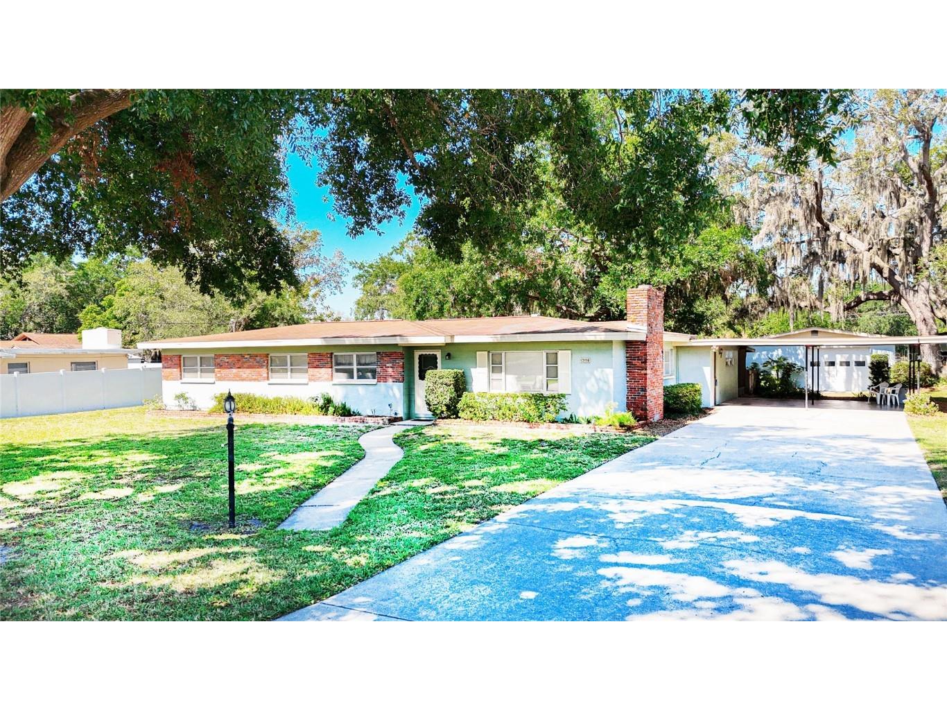 13116 N Oregon Avenue Tampa FL 33612 TB8371918 image1