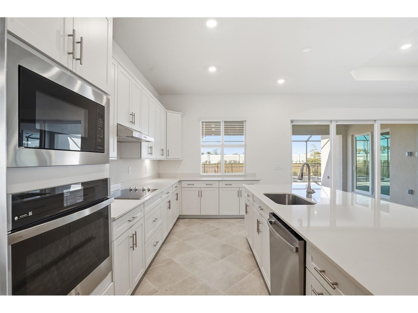 13116 Tulum Loop Venice FL 34293 TB8495272 image11