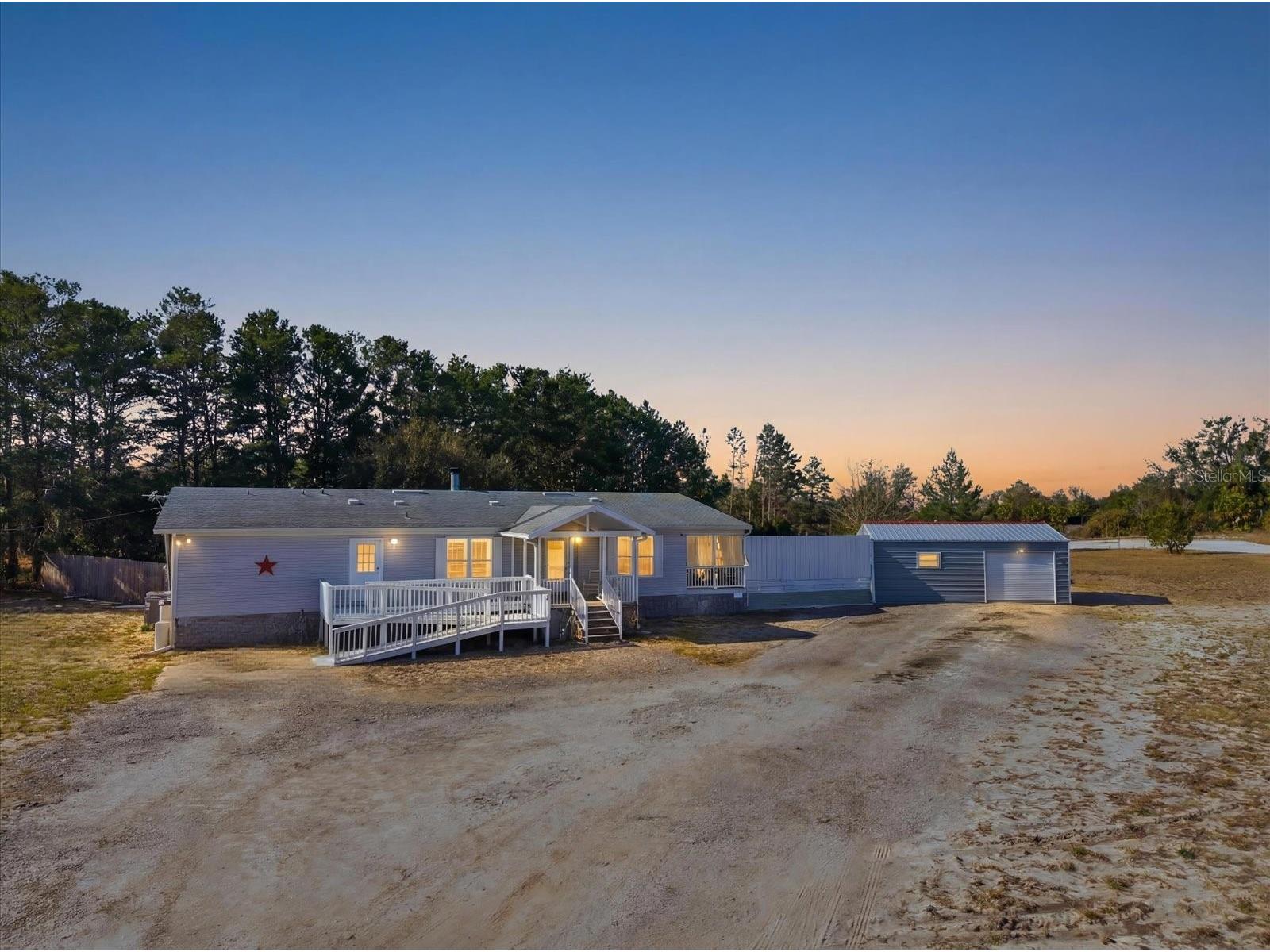 13117 Hexam Road Weeki Wachee FL 34613 TB8476393 image1