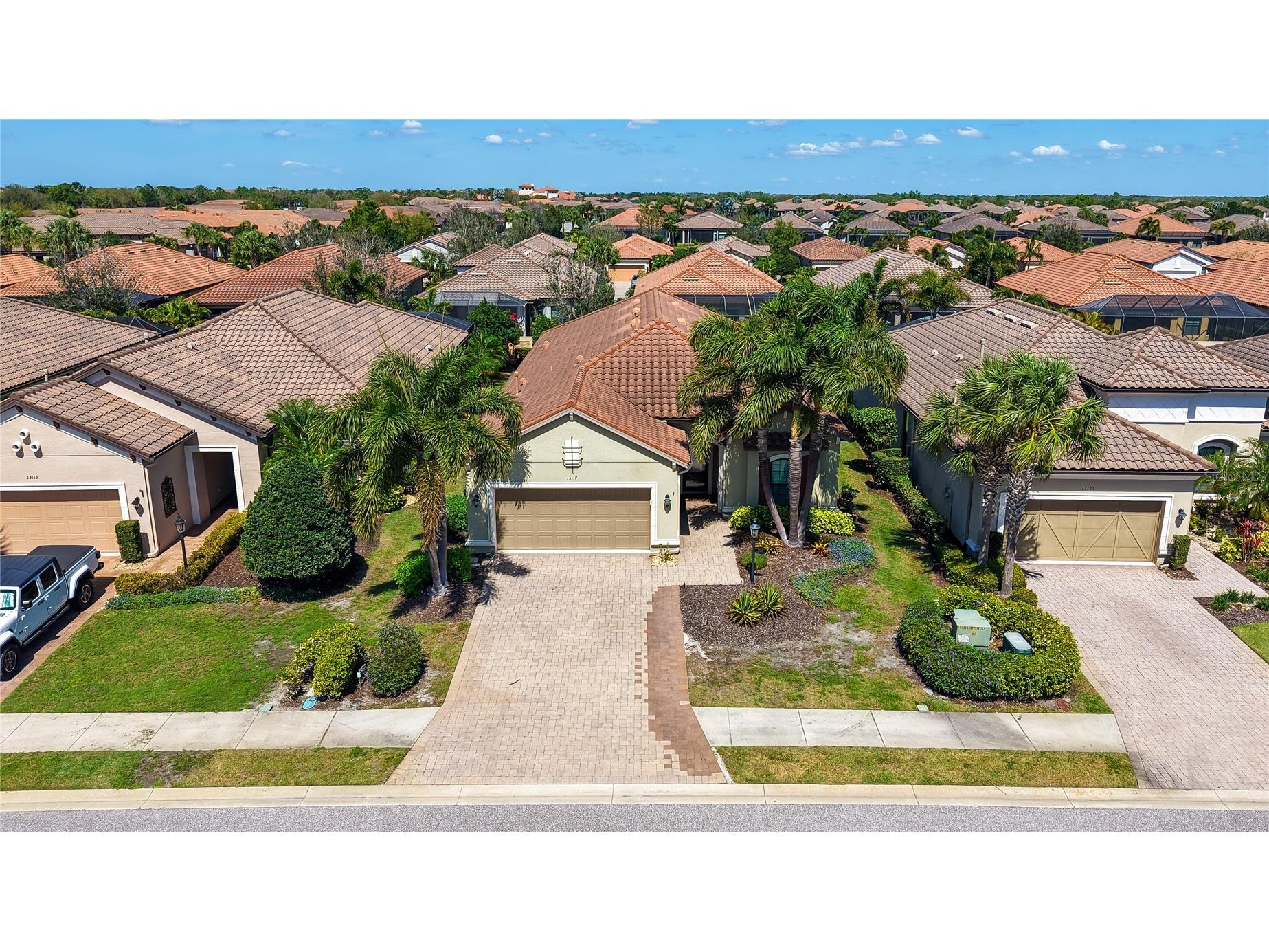 13117 Palermo Drive Bradenton FL 34211 A4686968 image3
