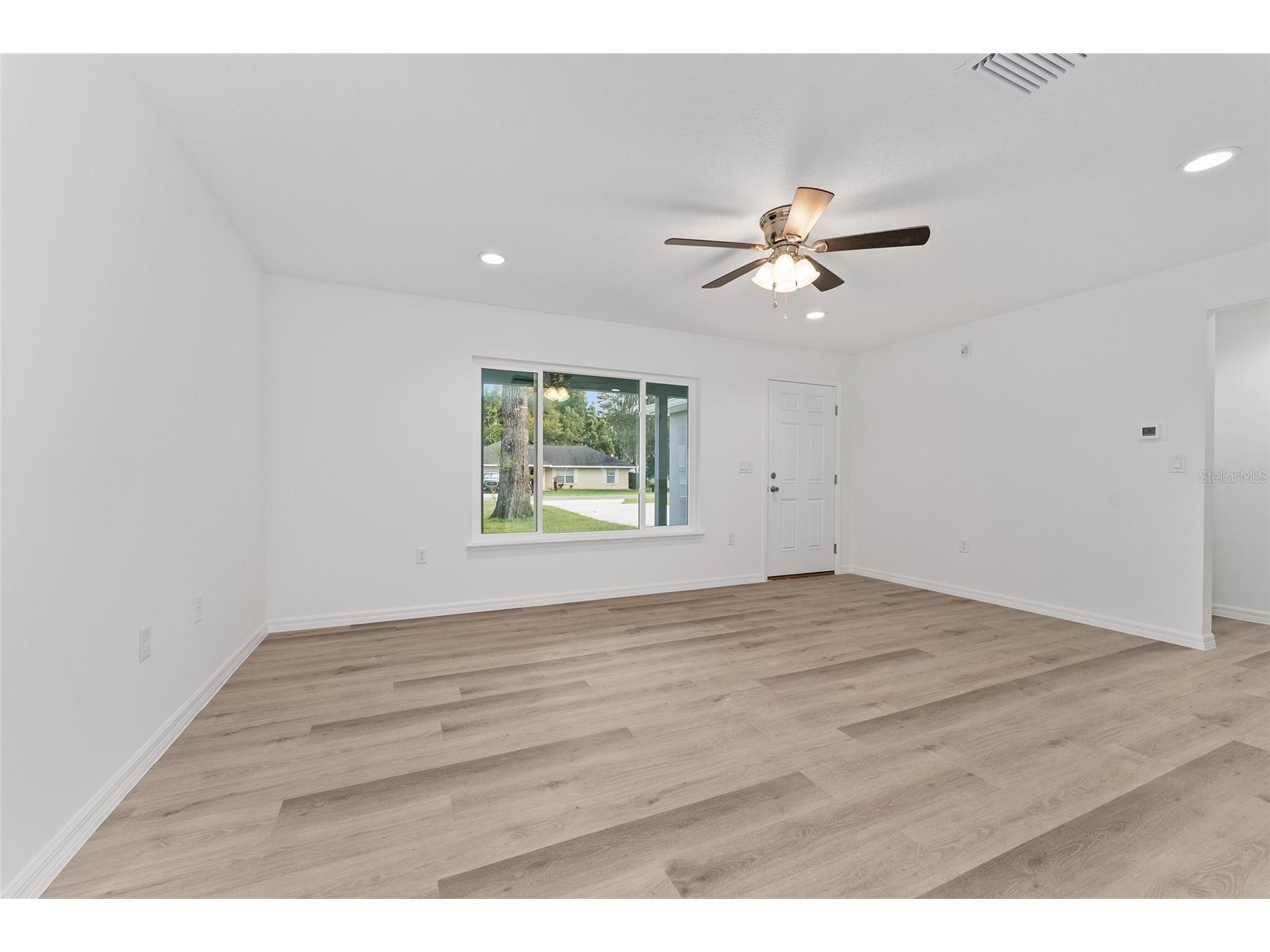 13119 NE 7th Loop Silver Springs FL 34488 OM716270 image13