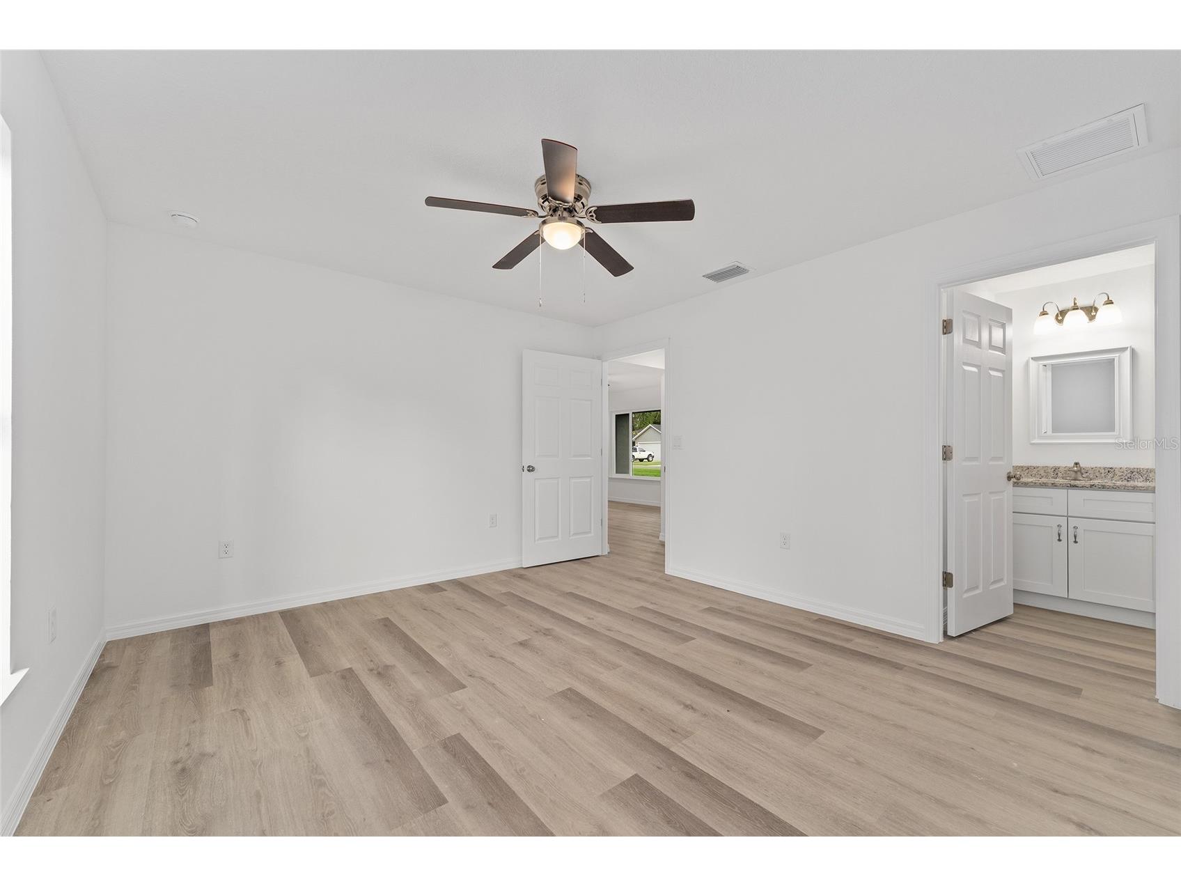 13119 NE 7th Loop Silver Springs FL 34488 OM716270 image26