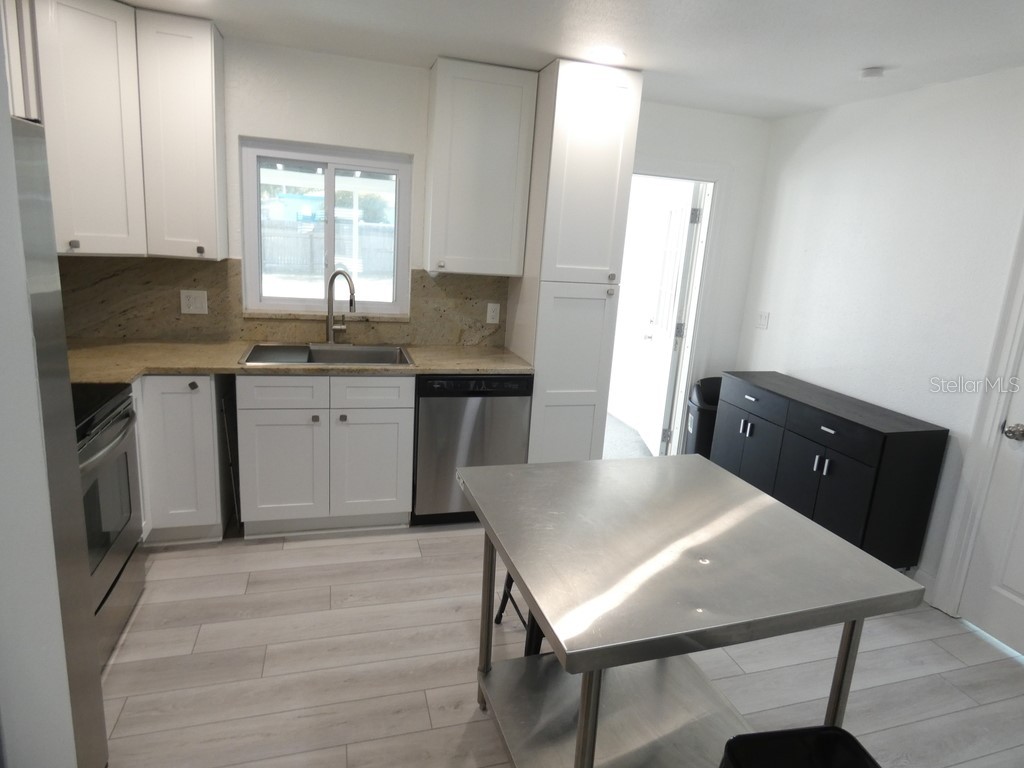 1312 57th Avenue N Saint Petersburg FL 33703 W7882891 image20