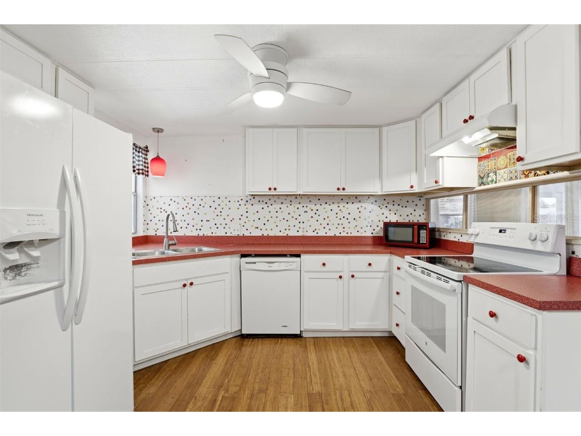 1312 Apache Circle Tavares FL 32778 O6363669 image13