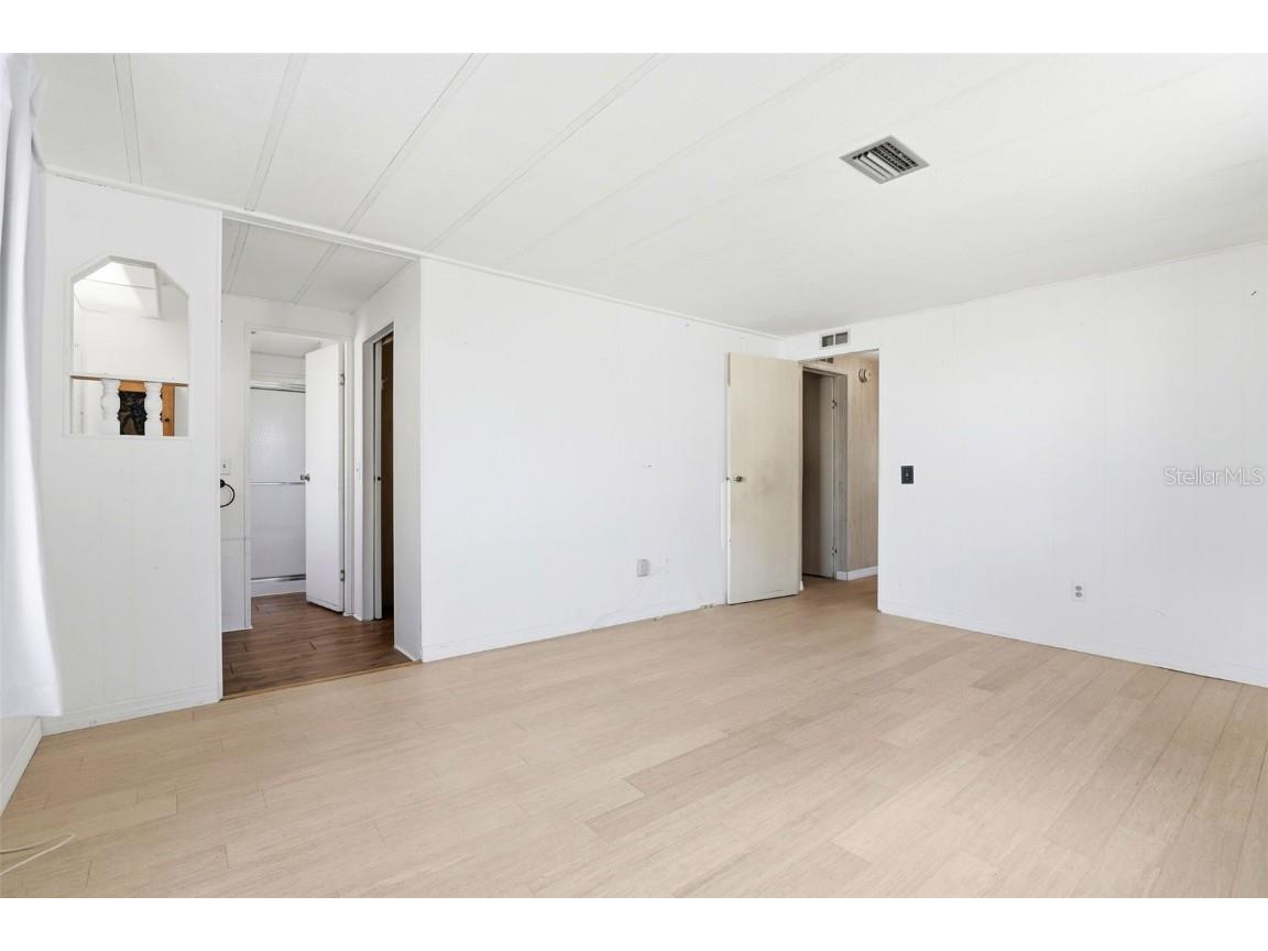 1312 Apache Circle Tavares FL 32778 O6363669 image17