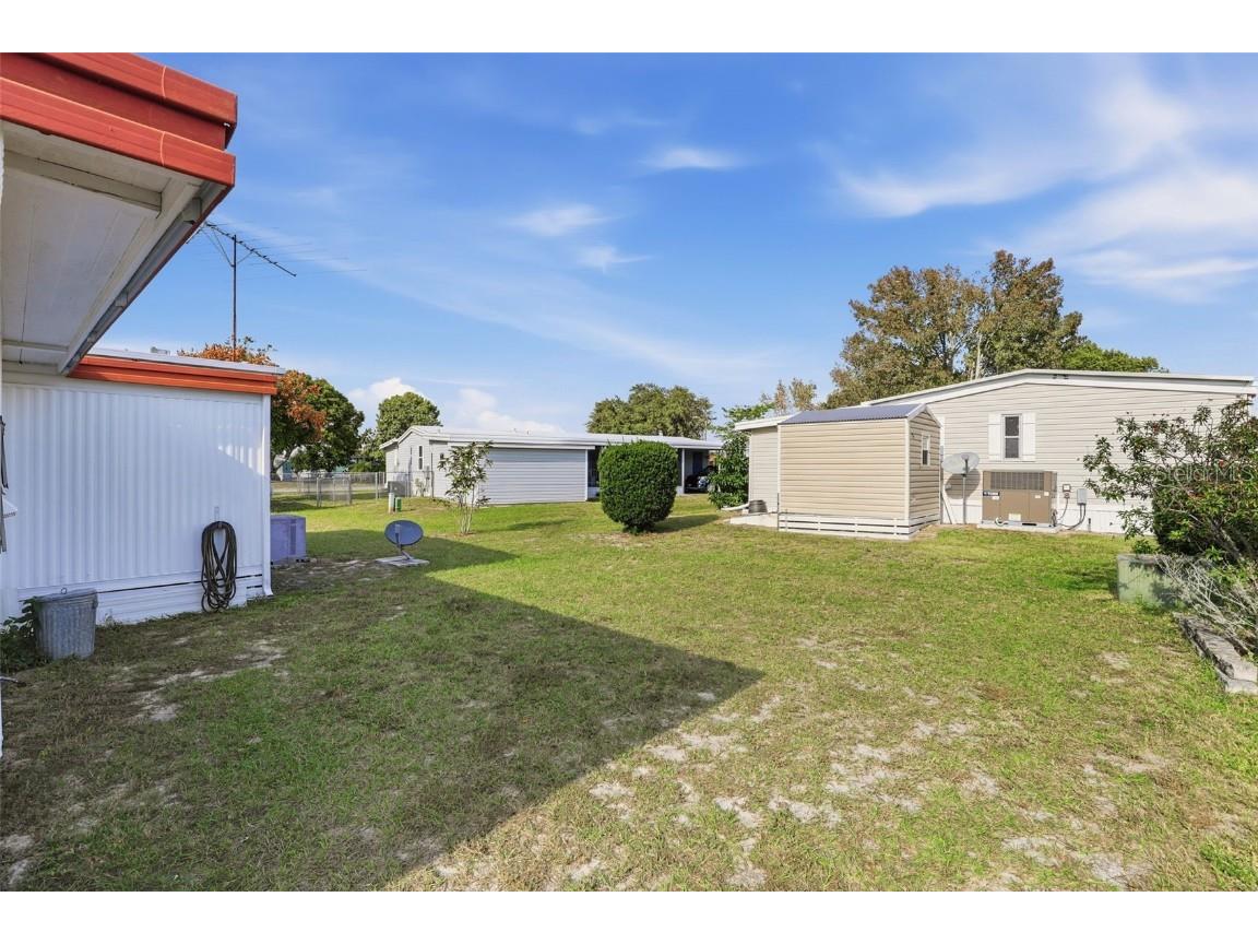 1312 Apache Circle Tavares FL 32778 O6363669 image25