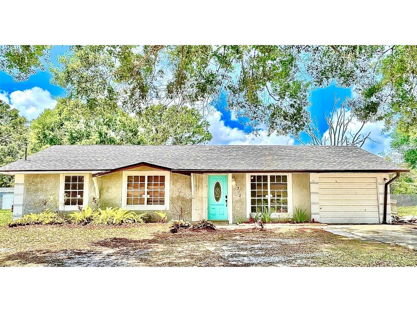 1312 Atlantic Drive Ruskin FL 33570 T3442573 image1