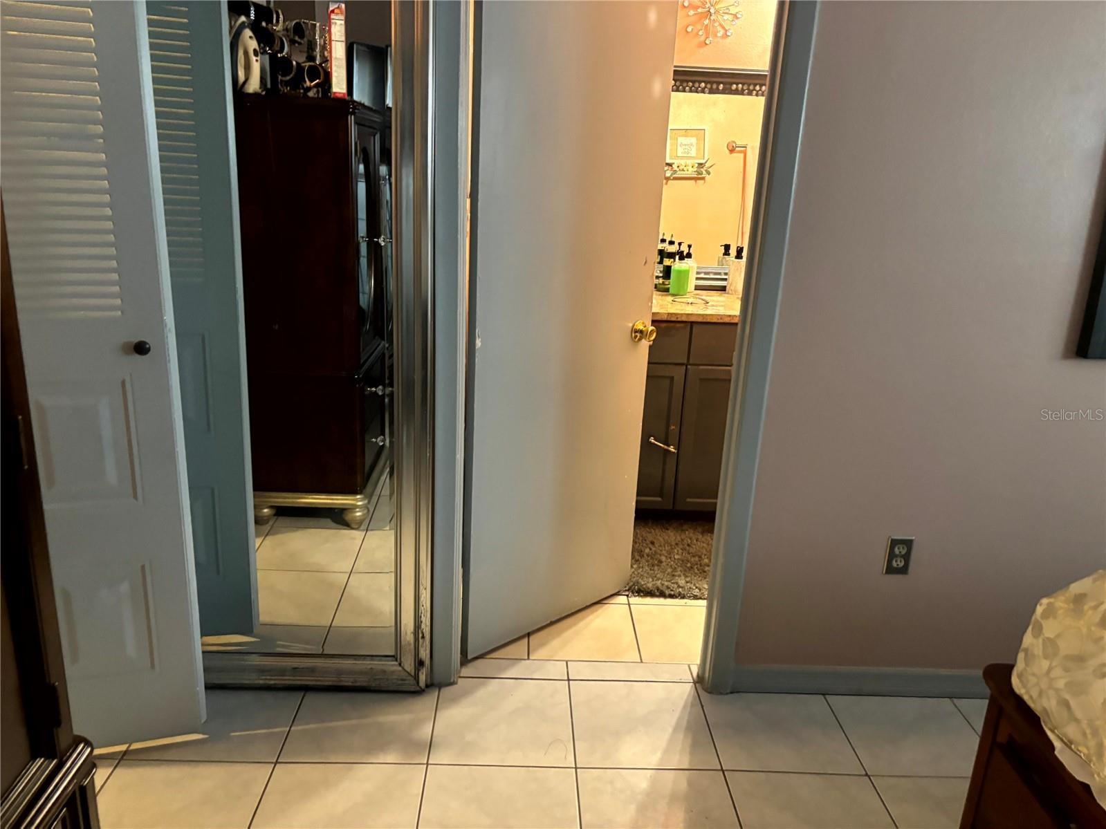 1312 Foxboro Dr. Brandon FL 33511 TB8367447 image3