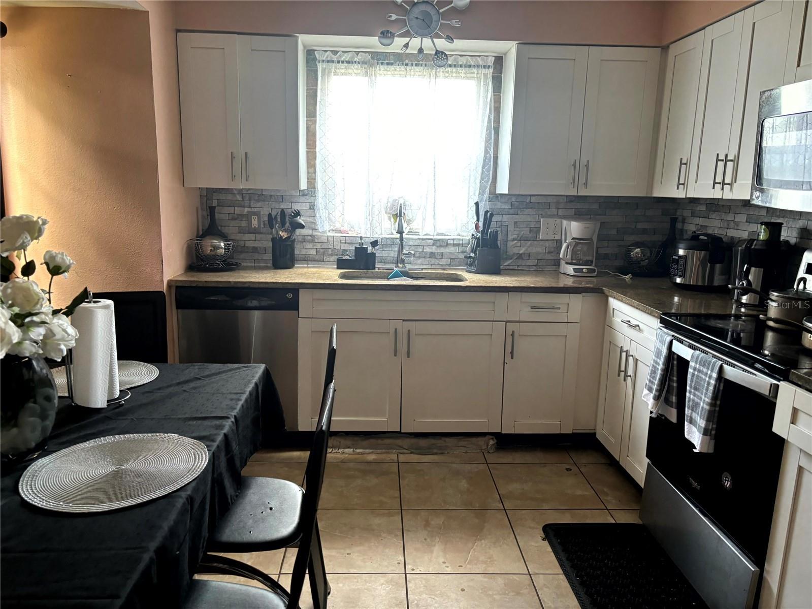 1312 Foxboro Dr. Brandon FL 33511 TB8367447 image6
