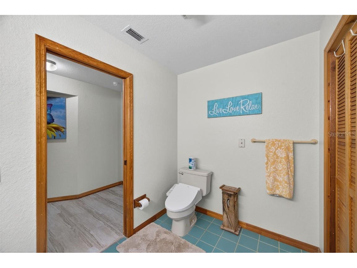 1312 Grove Avenue Tarpon Springs FL 34689 TB8448904 image33