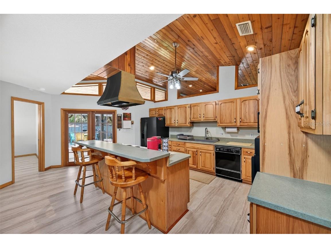 1312 Grove Avenue Tarpon Springs FL 34689 TB8448904 image4