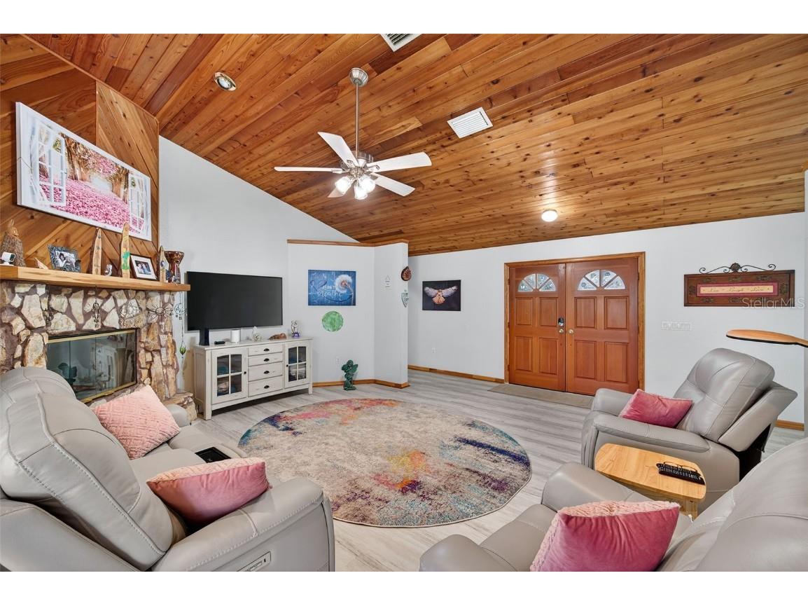 1312 Grove Avenue Tarpon Springs FL 34689 TB8448904 image5