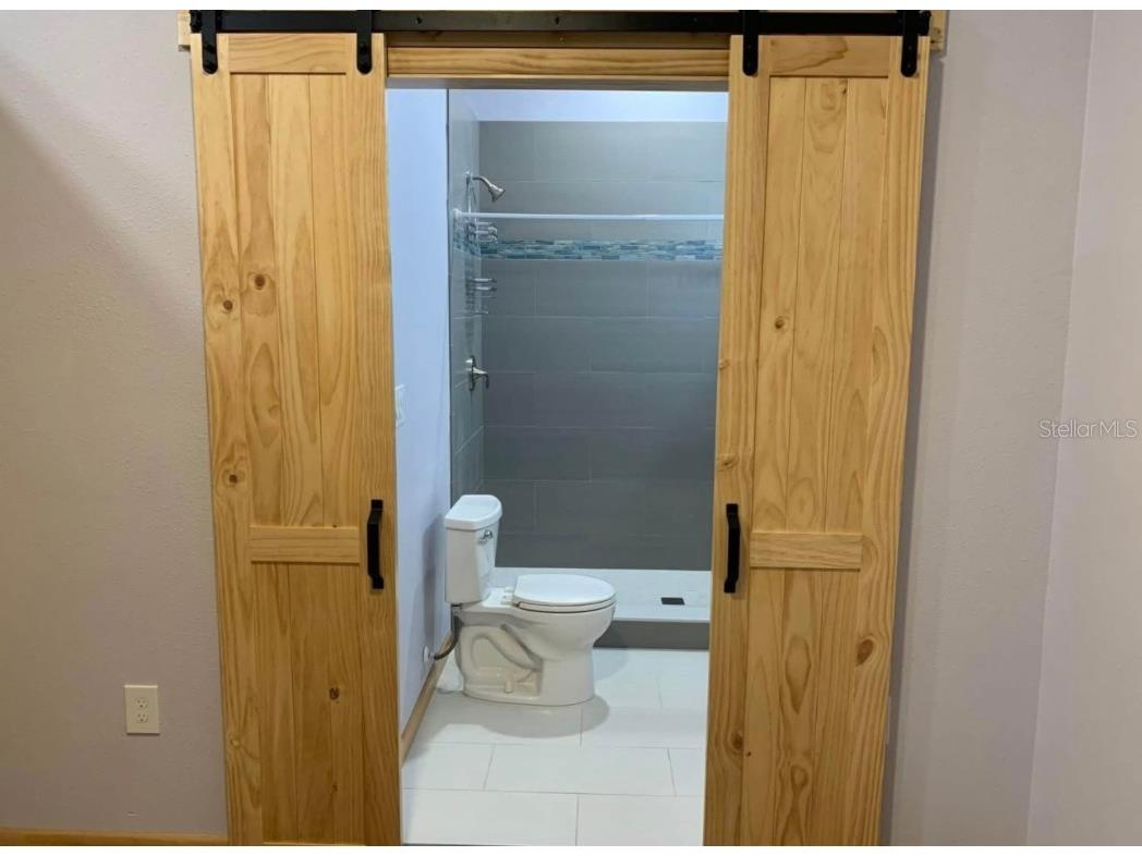 1312 Grove Avenue Tarpon Springs FL 34689 TB8448904 image51