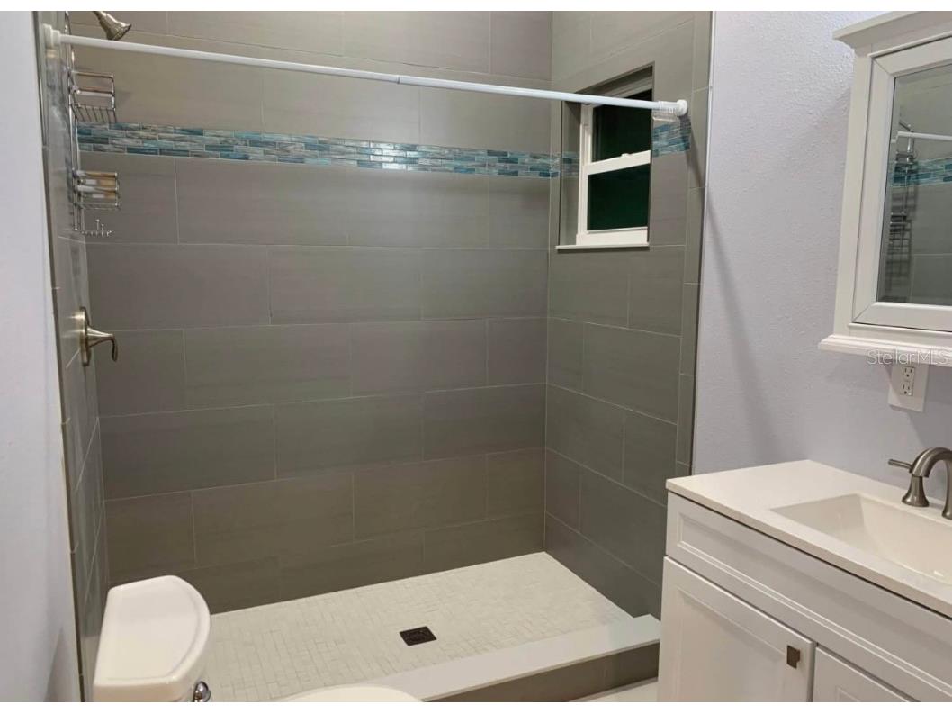 1312 Grove Avenue Tarpon Springs FL 34689 TB8448904 image52