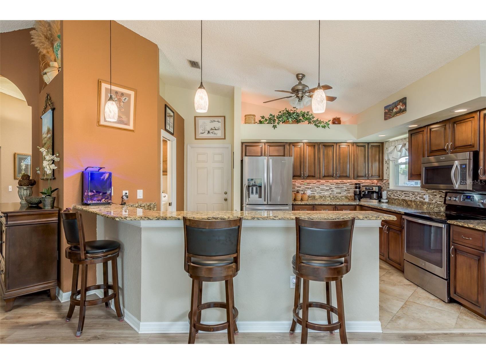 1312 Gulf Road Tarpon Springs FL 34689 TB8495613 image17