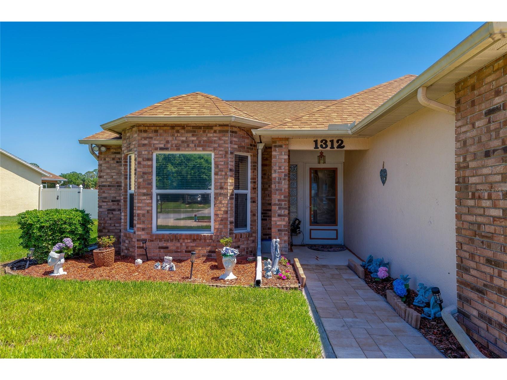 1312 N Wembley Circle Port Orange FL 32128 V4948380 image4
