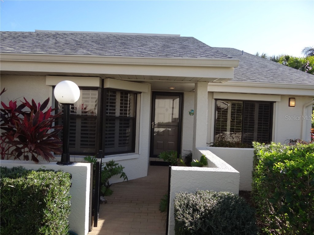 1312 Pasadena Avenue S #12 South Pasadena FL 33707 - BOCA CIEGA BAY U8188979 image1
