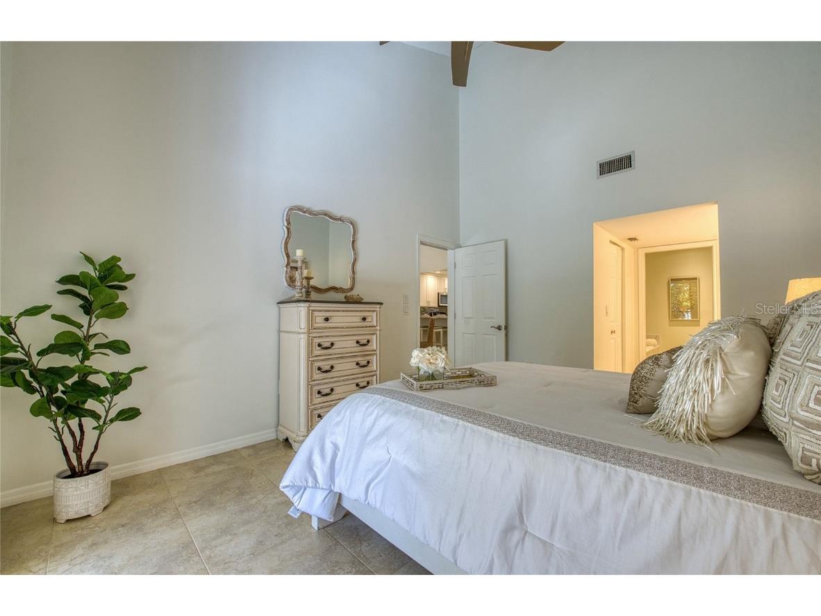 1312 Pasadena Avenue S #14 South Pasadena FL 33707 TB8441844 image21