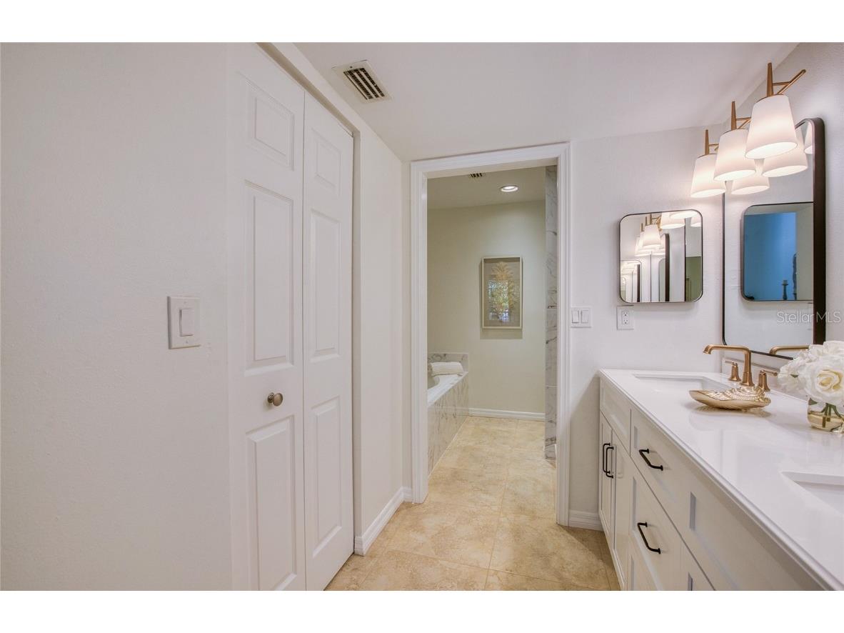 1312 Pasadena Avenue S #14 South Pasadena FL 33707 TB8441844 image23