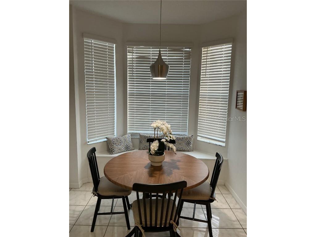 1312 S Beach Circle Kissimmee FL 34746 S5133911 image10