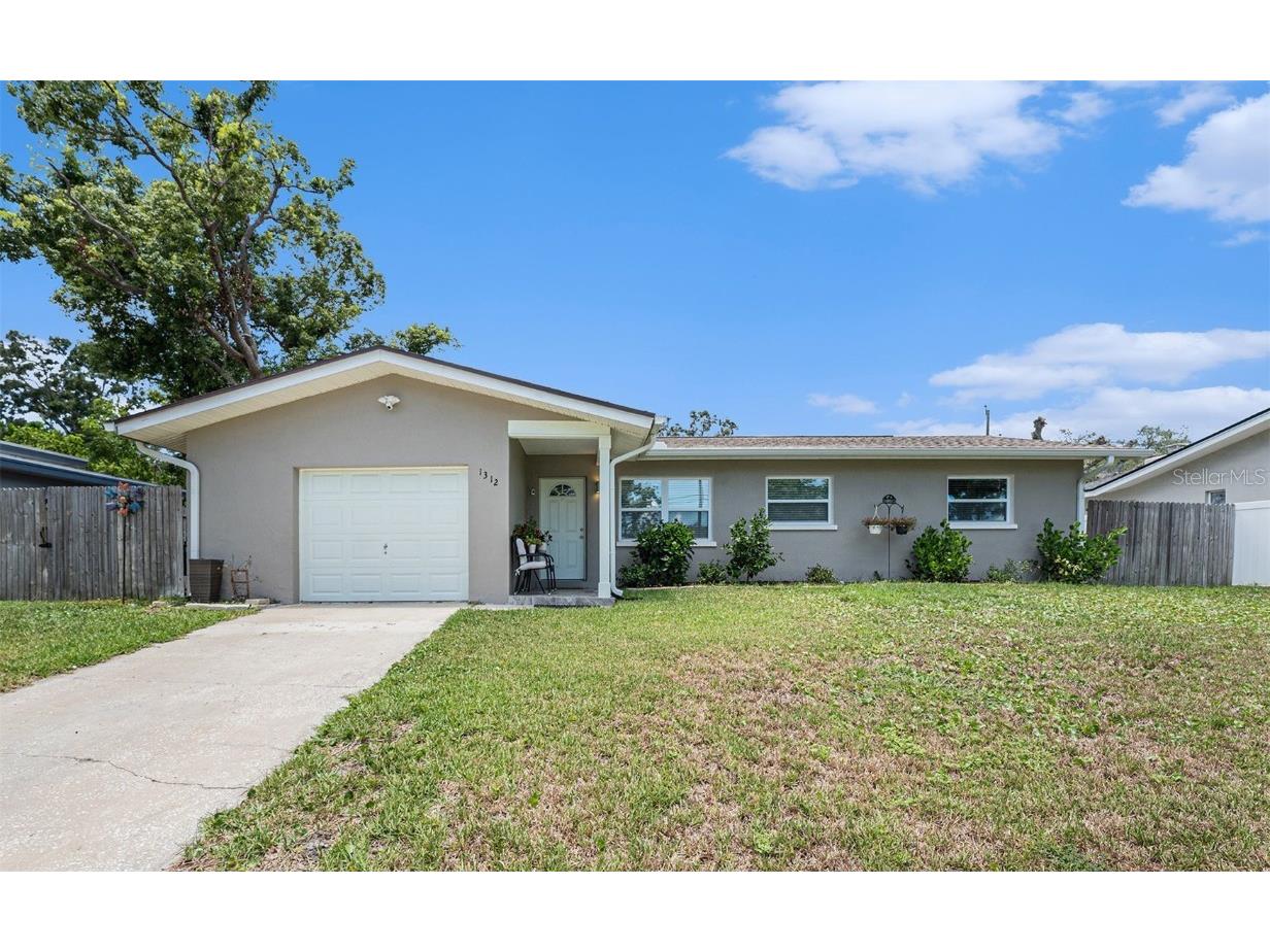 1312 S Evergreen Avenue Clearwater FL 33756 TB8393945 image1