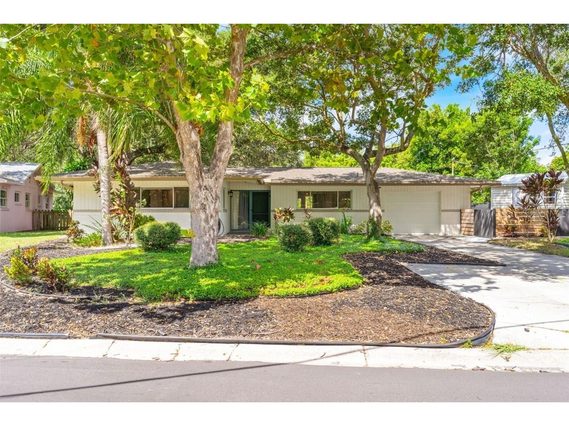 1312 S Hillcrest Avenue Clearwater FL 33756 U8216463 image1