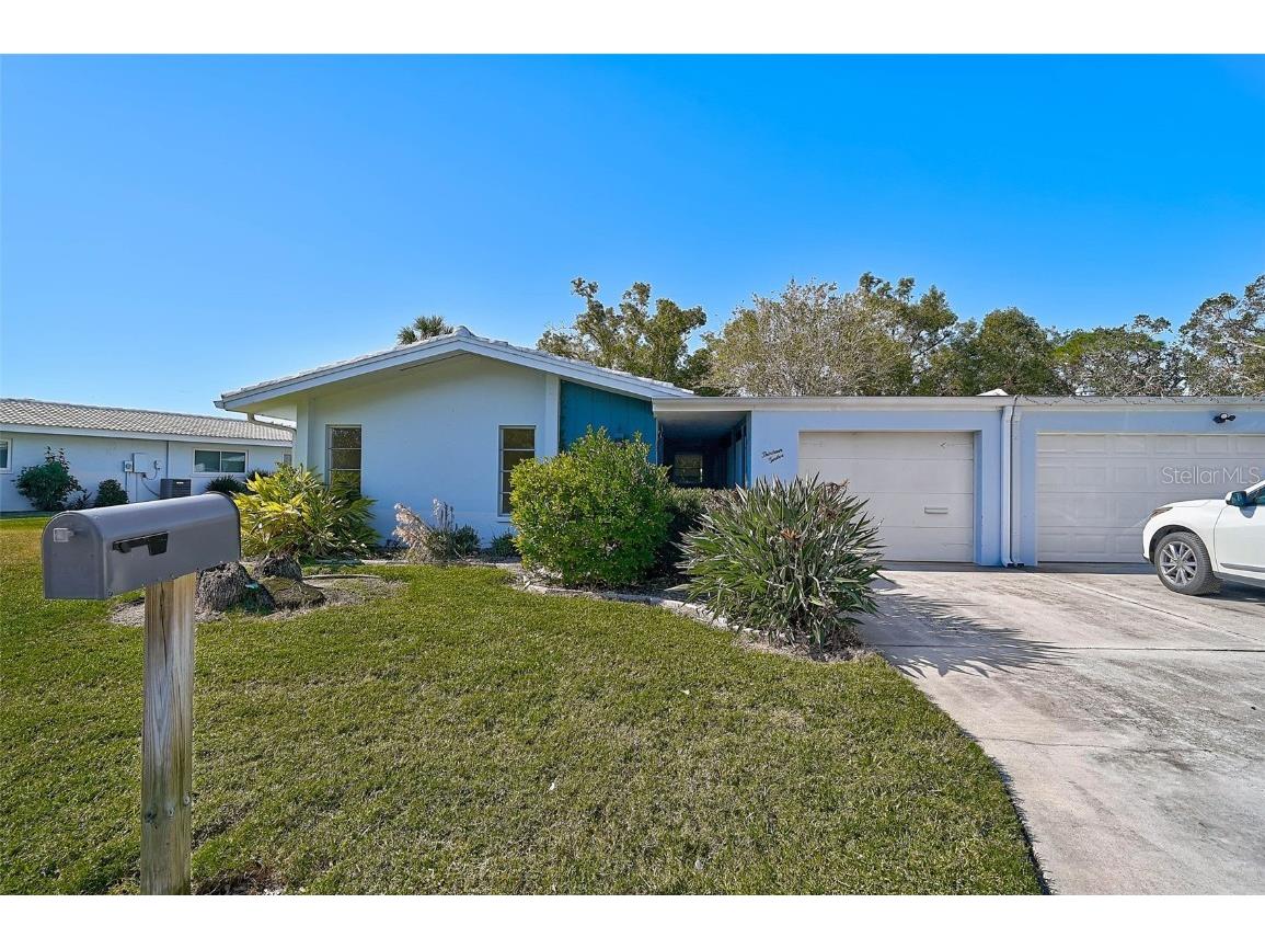 1312 Stafford Lane #1427 Sarasota FL 34232 A4634971 image1