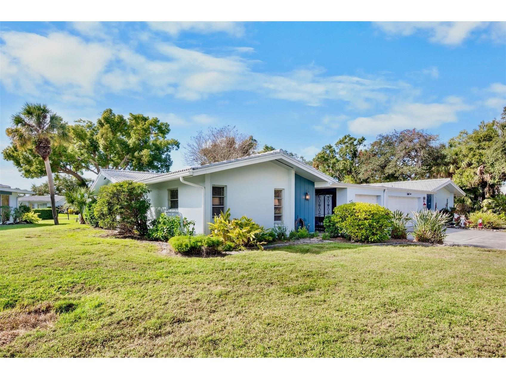 1312 Stafford Lane #1427 Sarasota FL 34232 A4676941 image1