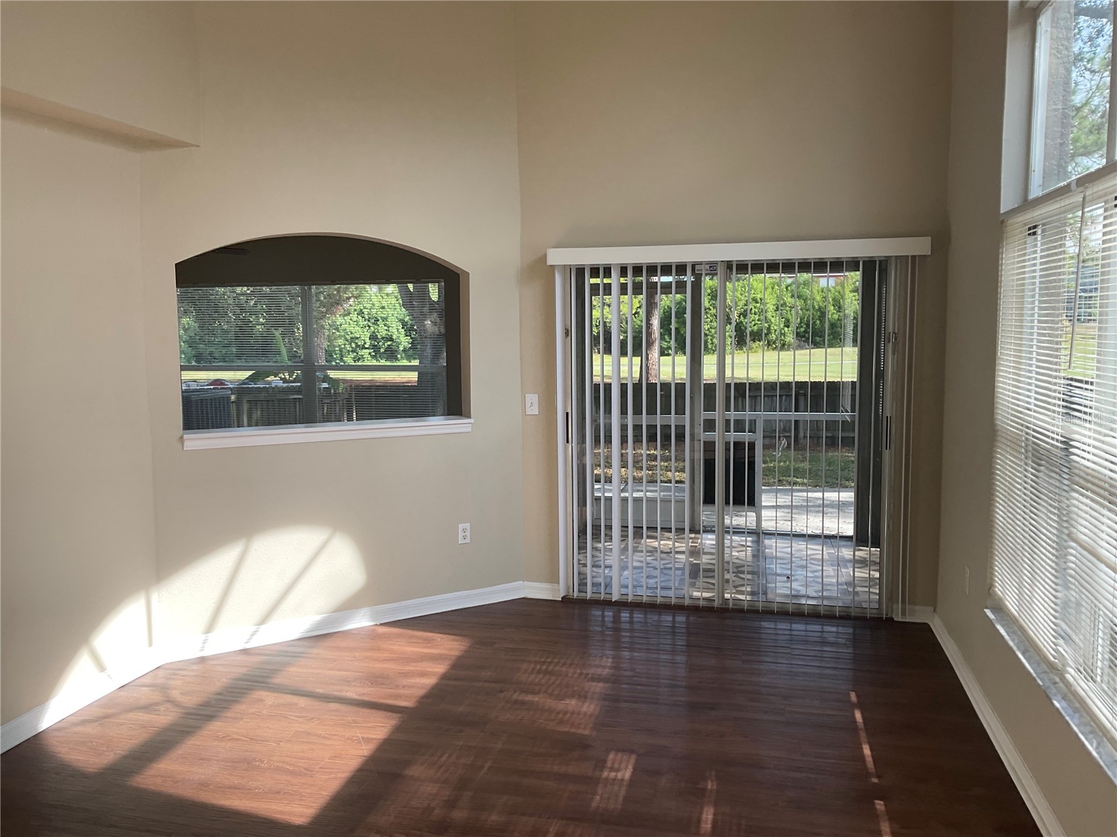 13120 Fennway Ridge Drive Riverview FL 33579 TB8475157 image4