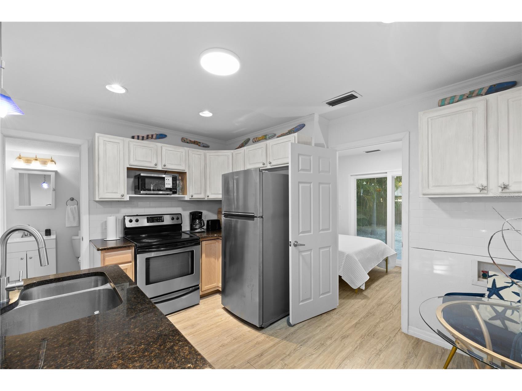 13123 4th Street E Madeira Beach FL 33708 TB8475238 image16