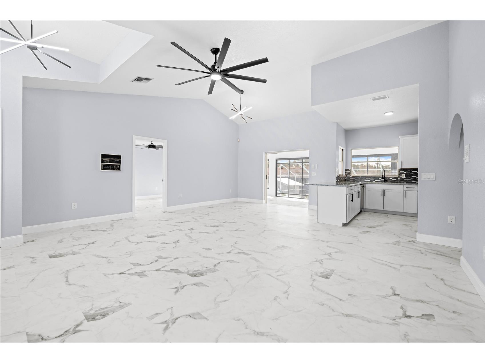13124 Lawrence Street Spring Hill FL 34609 W7884192 image10