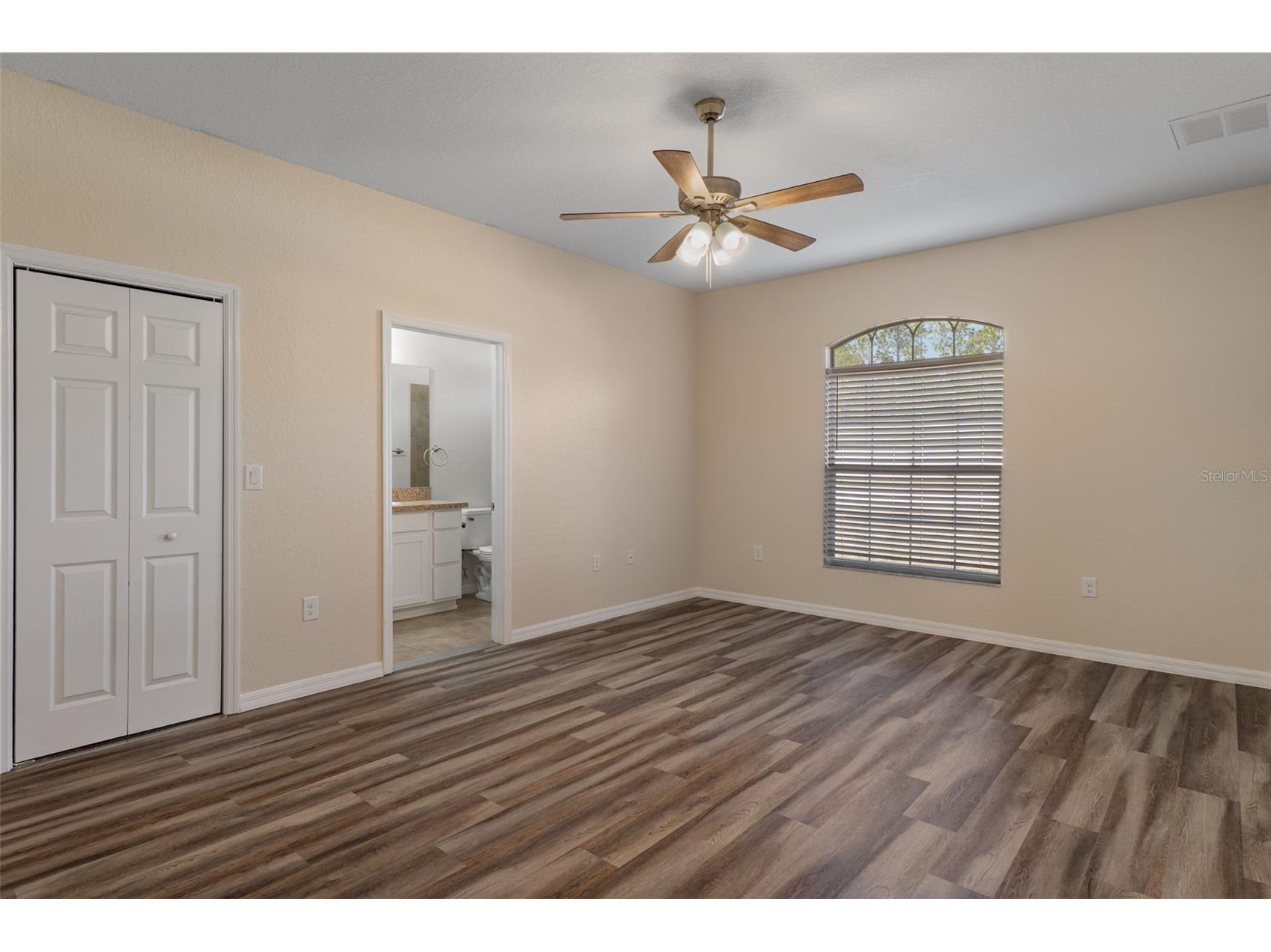 13124 Snowy Plover Avenue Weeki Wachee FL 34614 TB8465862 image14