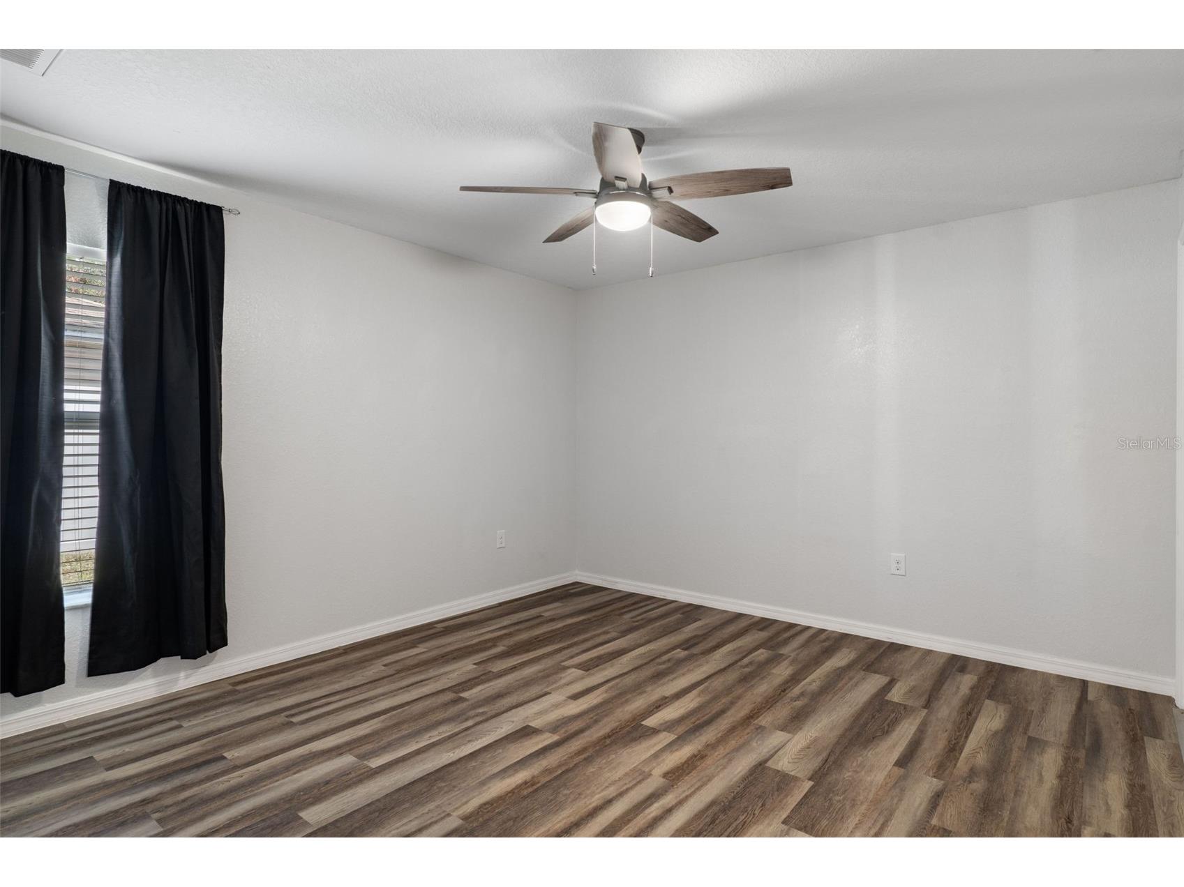 13124 Snowy Plover Avenue Weeki Wachee FL 34614 TB8465862 image25