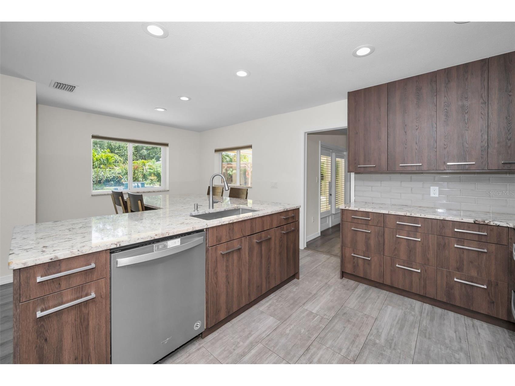 13125 Cimarron Circle N Largo FL 33774 TB8517269 image19