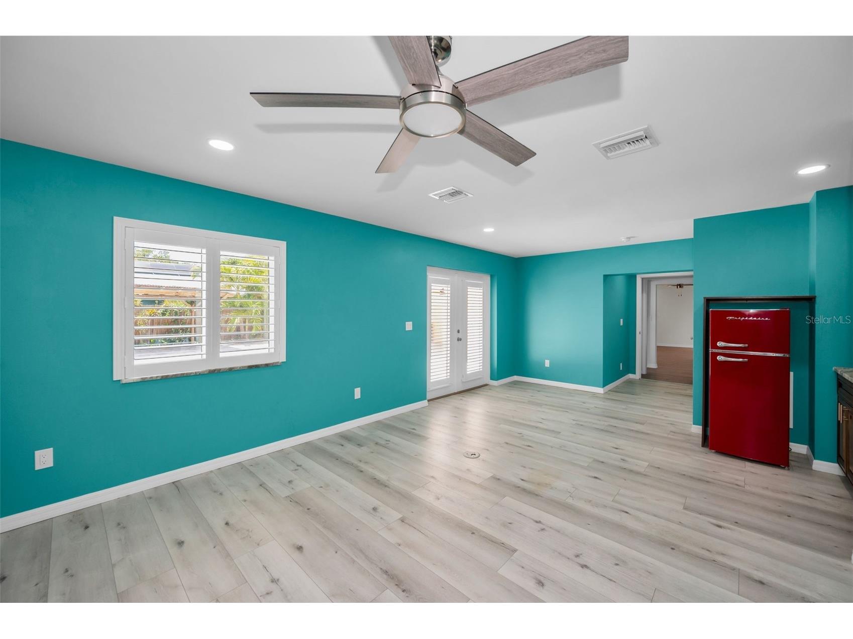 13125 Cimarron Circle N Largo FL 33774 TB8517269 image31