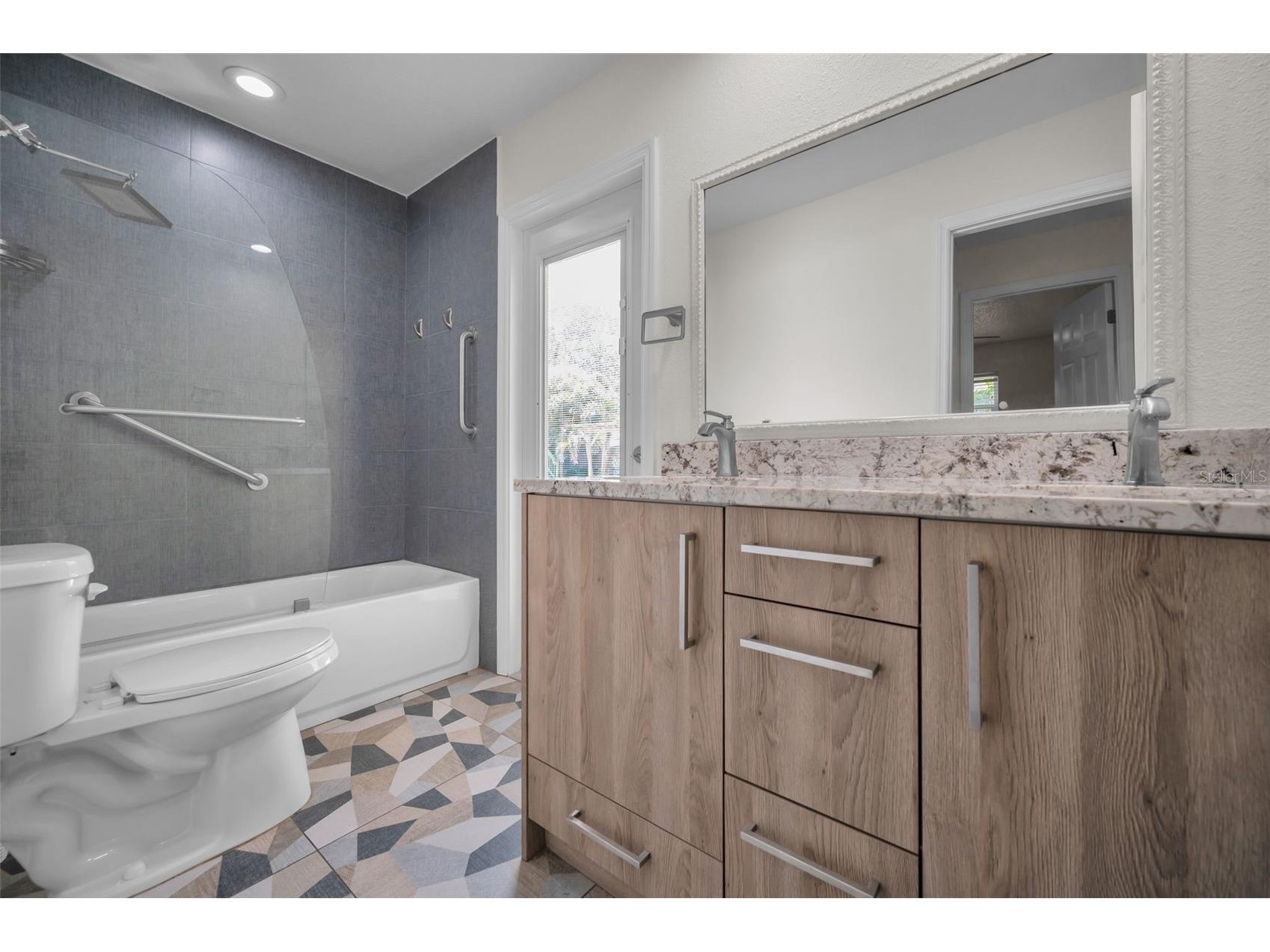 13125 Cimarron Circle N Largo FL 33774 TB8517269 image37