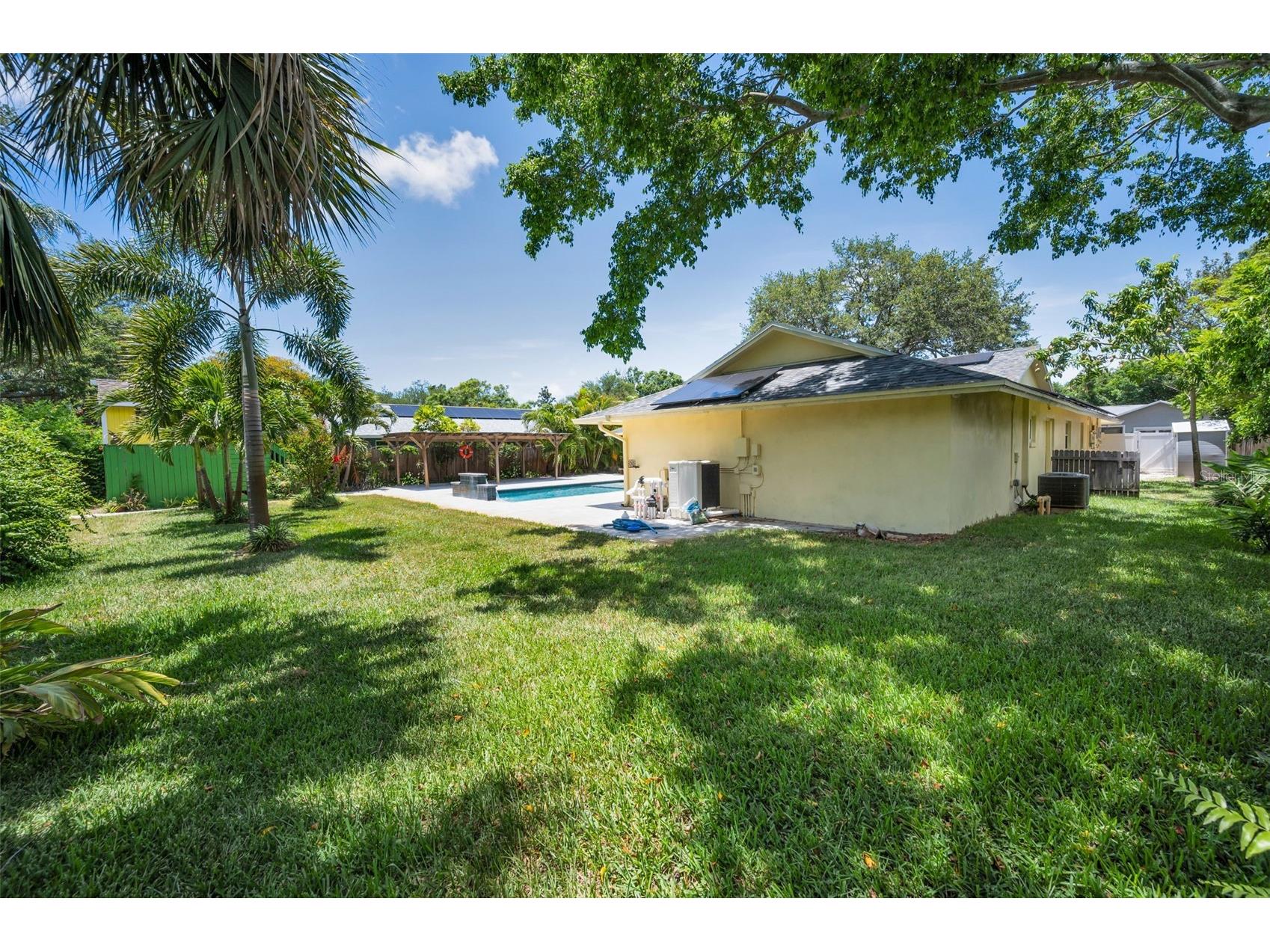 13125 Cimarron Circle N Largo FL 33774 TB8517269 image57
