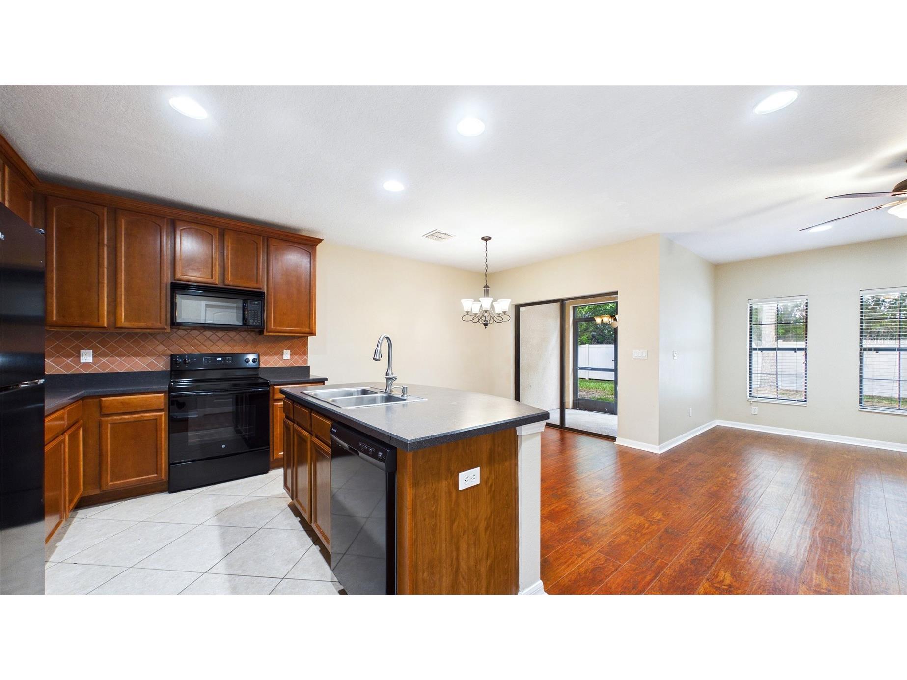 13128 Logan Captiva Lane Gibsonton FL 33534 TB8512115 image2