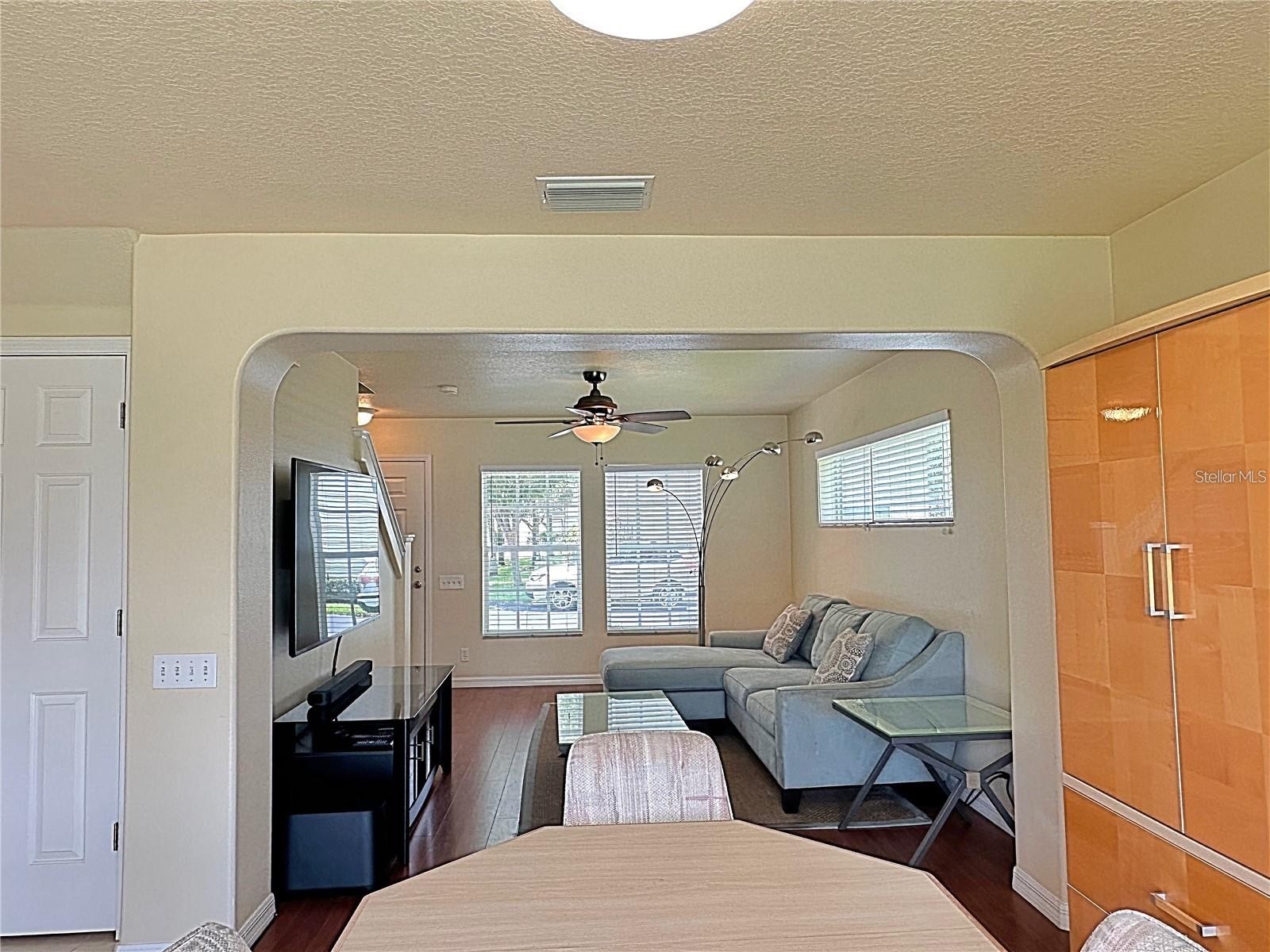 13129 Thoroughbred Loop Largo FL 33773 TB8528842 image12