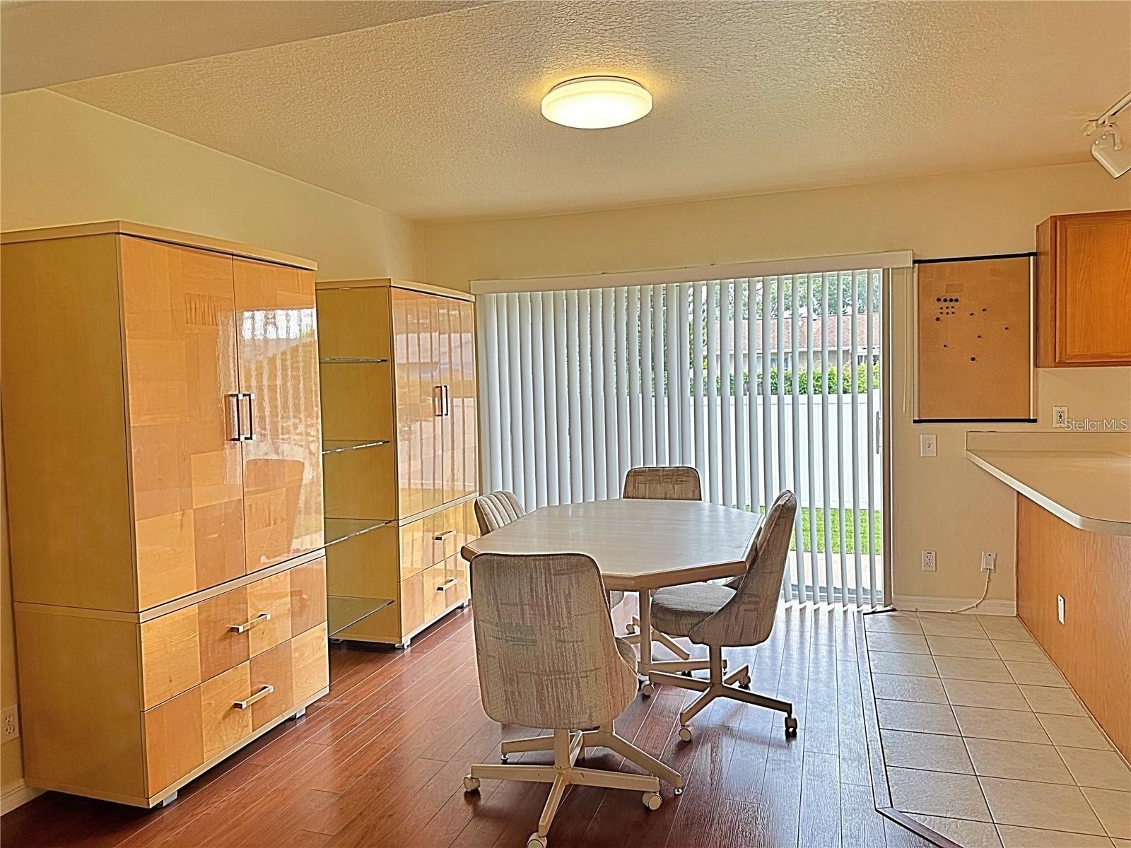 13129 Thoroughbred Loop Largo FL 33773 TB8528842 image3