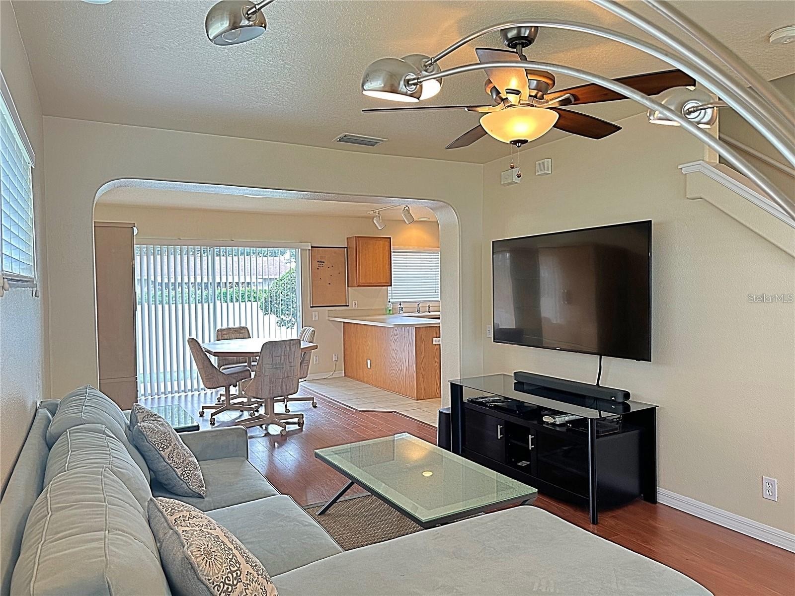 13129 Thoroughbred Loop Largo FL 33773 TB8528842 image5