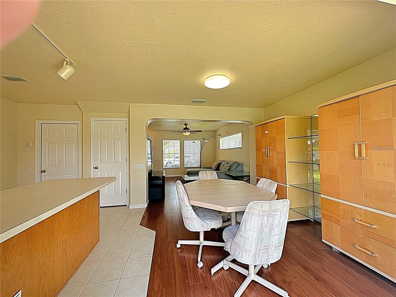 13129 Thoroughbred Loop Largo FL 33773 TB8528842 image7