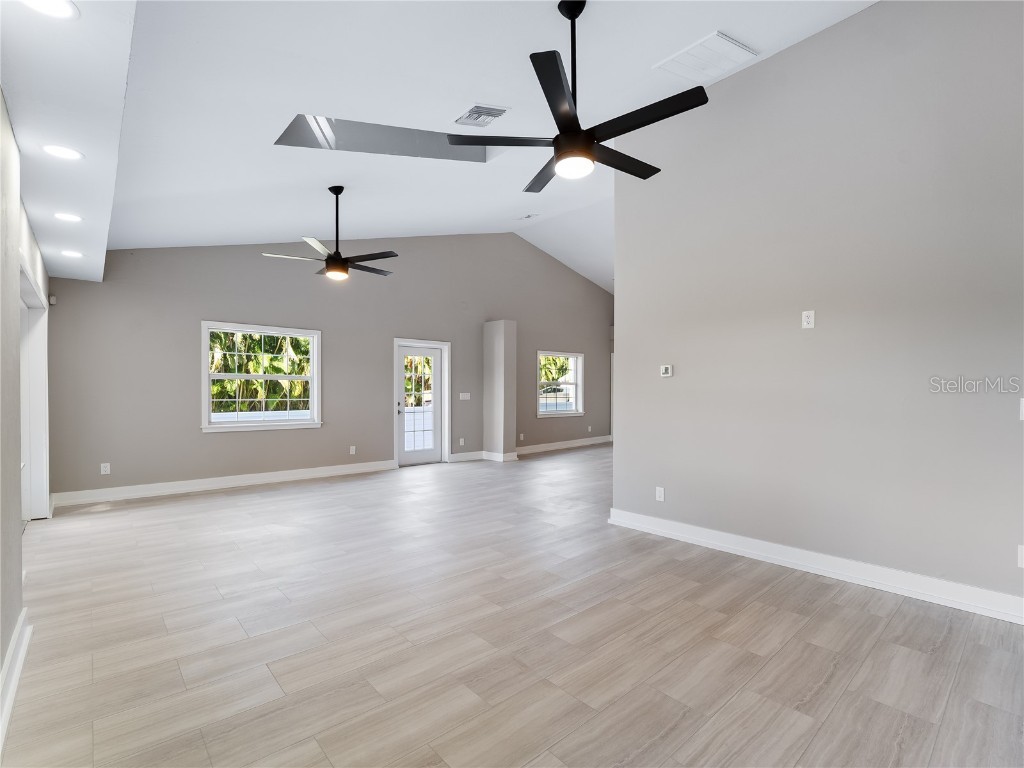 1313 Driftwood Drive North Fort Myers FL 33903 - CALOOSAHATCHEE RIVER C7516765 image14