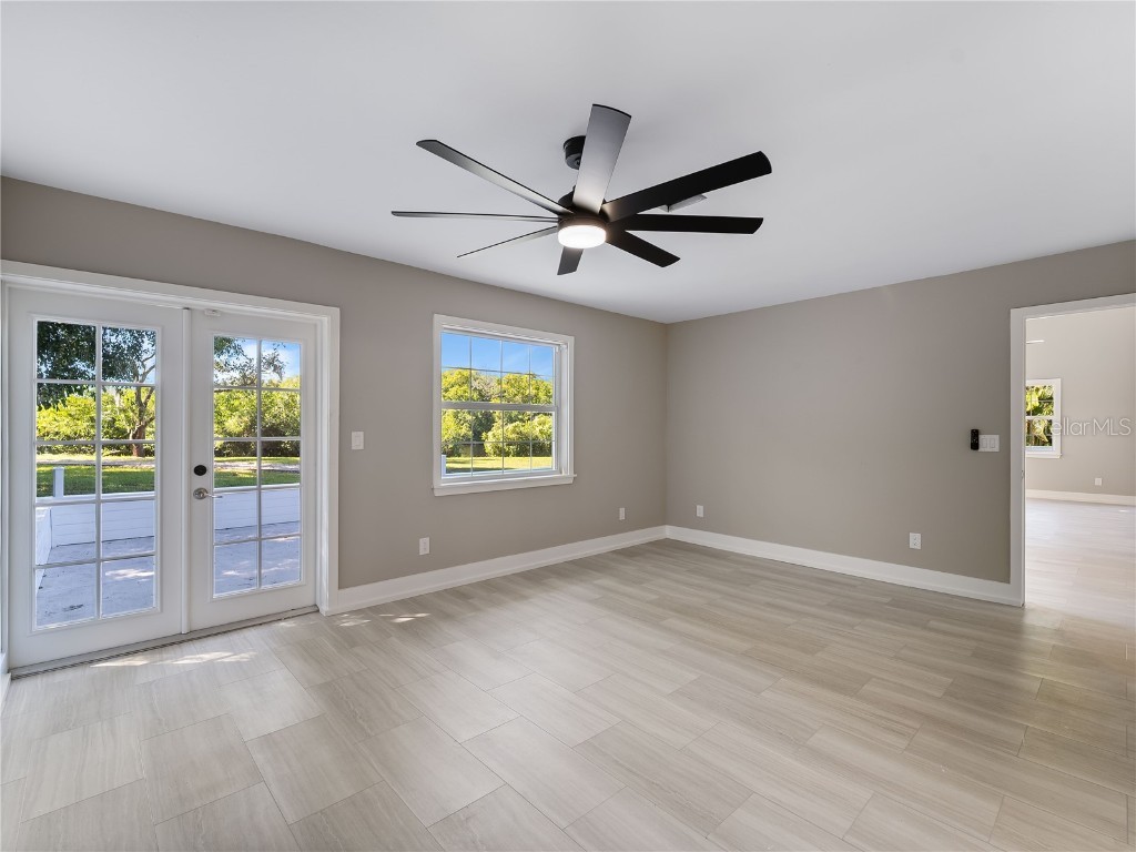 1313 Driftwood Drive North Fort Myers FL 33903 - CALOOSAHATCHEE RIVER C7516765 image15