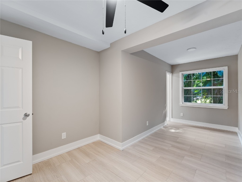 1313 Driftwood Drive North Fort Myers FL 33903 - CALOOSAHATCHEE RIVER C7516765 image22