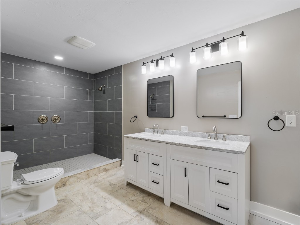 1313 Driftwood Drive North Fort Myers FL 33903 - CALOOSAHATCHEE RIVER C7516765 image26